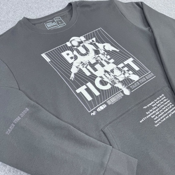 HVIII Brand Goods Graphic Crewneck Size Large All over Graphic Knit Astronaut - Picture 1 of 9